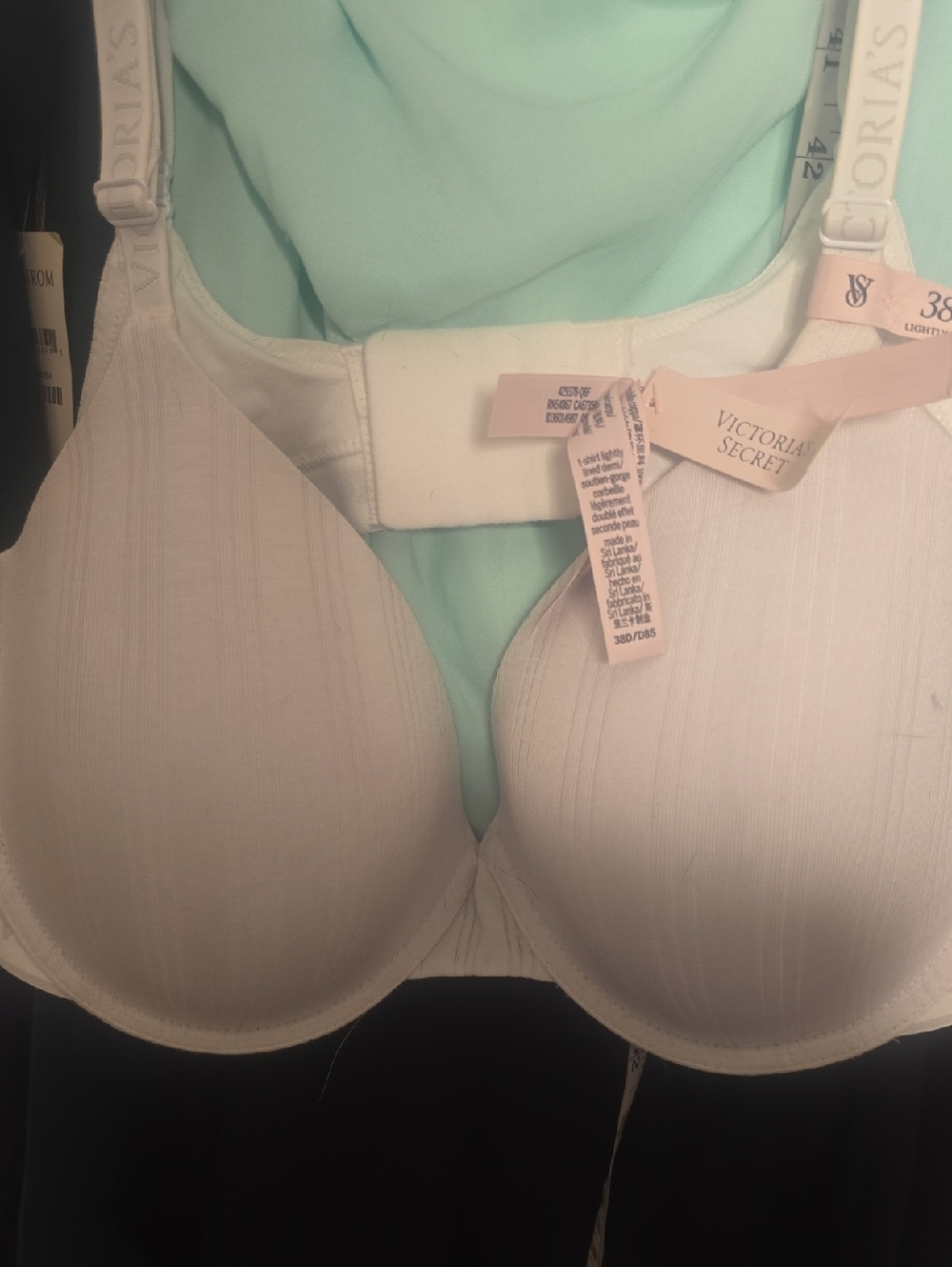 Meeta"s Bundle..Victoria's Secret White Lightly Padded T-Shirt Bra